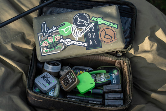 Korda - Compac 140 Tackle Pouch | Dark Kamo