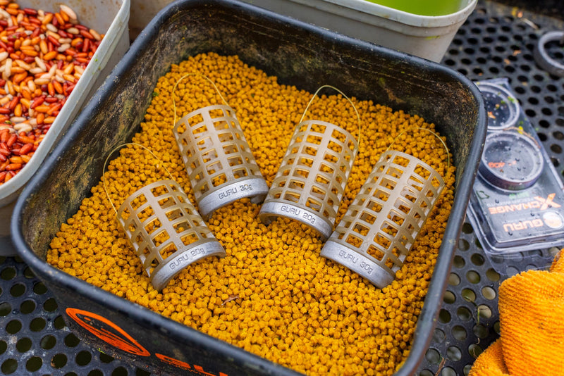 Load image into Gallery viewer, Tackle Guru-Bait Up X-Change Feeder | Caged X-Large 30g
