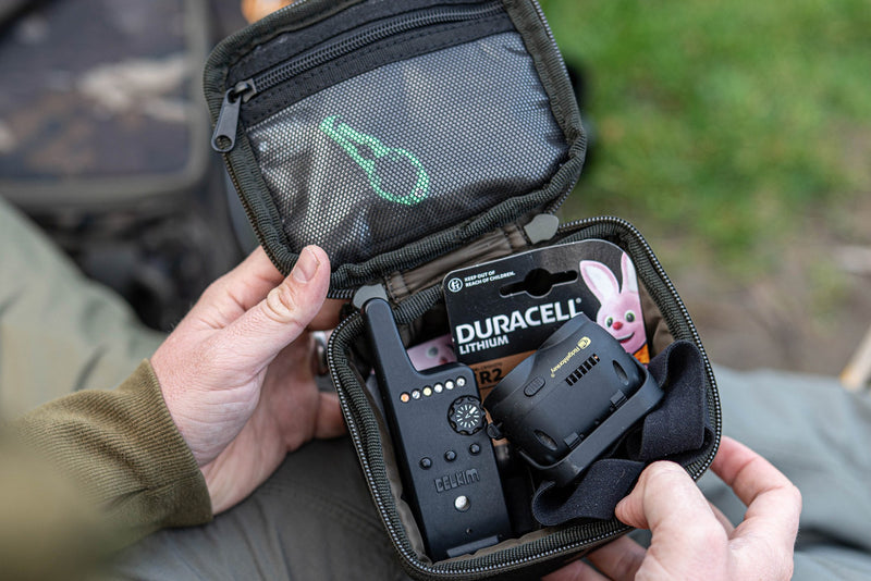 Load image into Gallery viewer, Korda - Compac 100 Tackle Pouch | Dark Kamo
