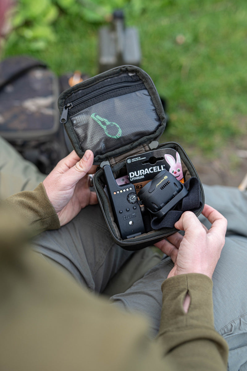 Load image into Gallery viewer, Korda - Compac 100 Tackle Pouch | Dark Kamo
