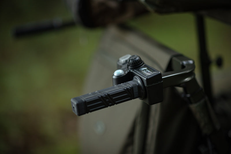 Load image into Gallery viewer, Carp Porter - Glider Power Porter Green
