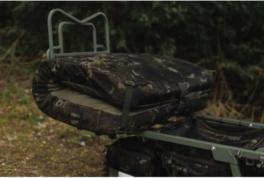 Korda - Compac Hybrid Carp Fishing Unhooking Mat Dark Kamo