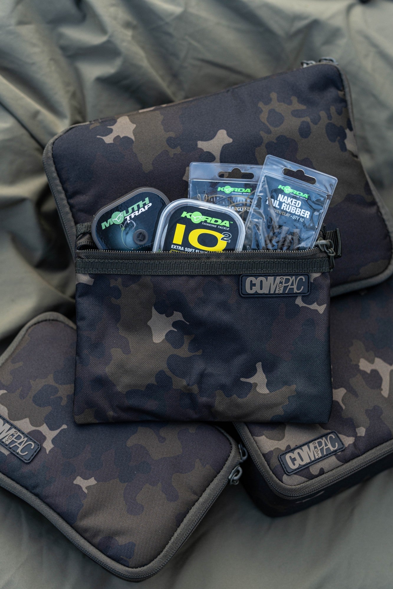 Korda - Compac Wallets Set of 3 | Dark Kamo