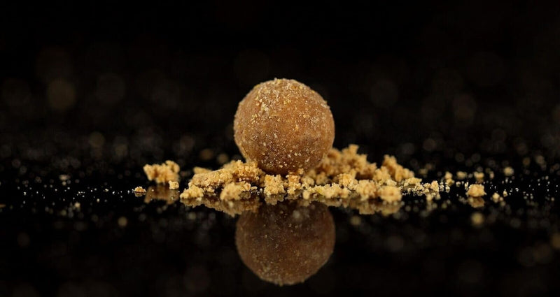 Load image into Gallery viewer, Sticky Baits - Manilla Active Shelf Life 16mm 1kg
