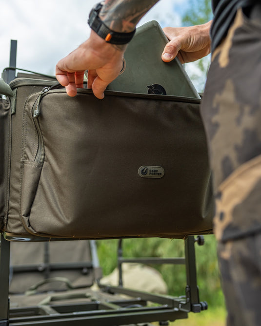 Carp Porter - Large Front Barrow Bag Green