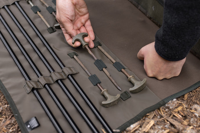KORDA - Compac Brolly Wrap Dark Kamo
