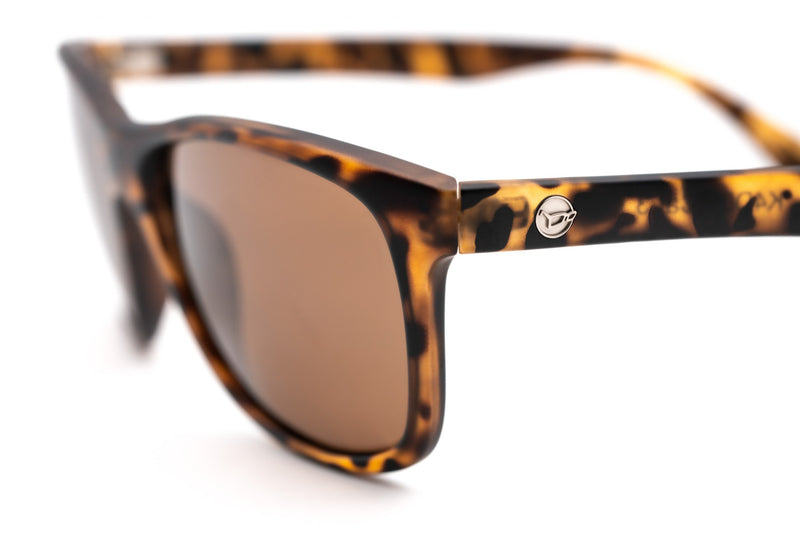 Load image into Gallery viewer, Korda - Classics | Tortoiseshell Brown Lens
