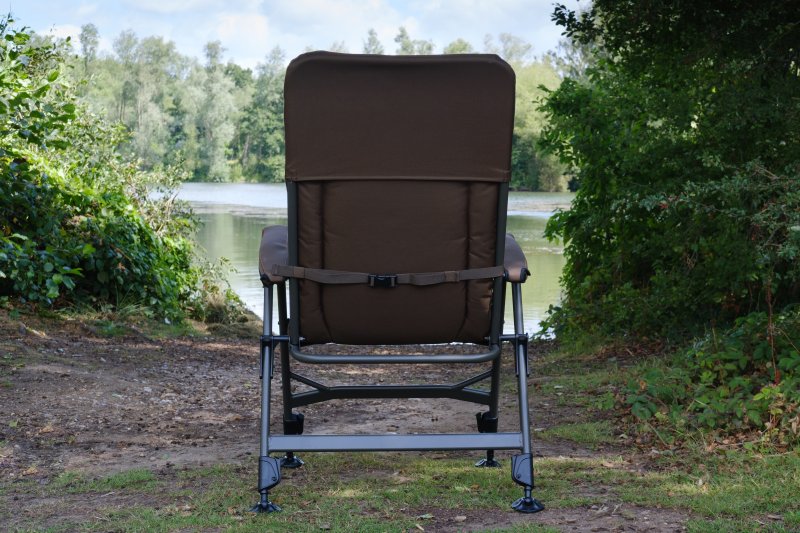 SP C-TECH RECLINER HIGH CHAIR