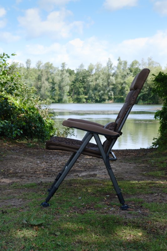 SP C-TECH RECLINER HIGH CHAIR