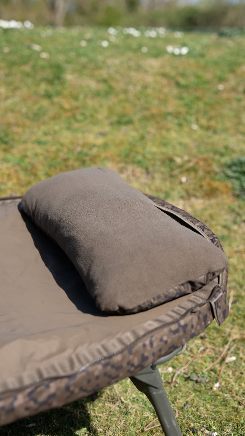 SOLAR TACKLE - SP C-TECH PILLOW