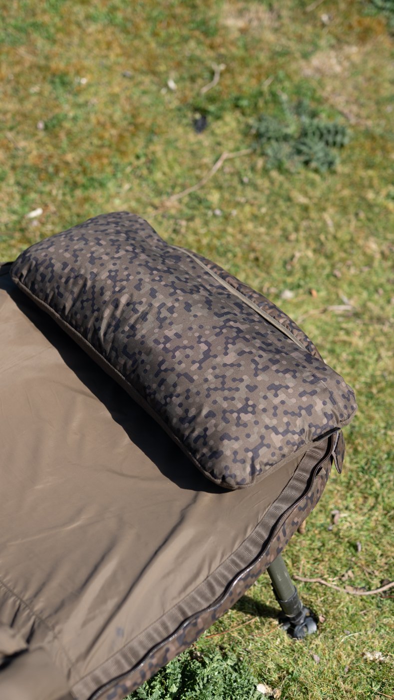 SOLAR TACKLE - SP C-TECH PILLOW