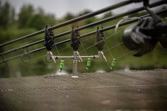 SOLAR TACKLE P1 STAGE STAND - 1 X LARGE UPRIGHT