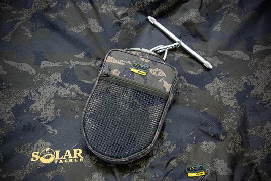 SOLAR TACKLE UNDERCOVER CAMO SCALES POUCH