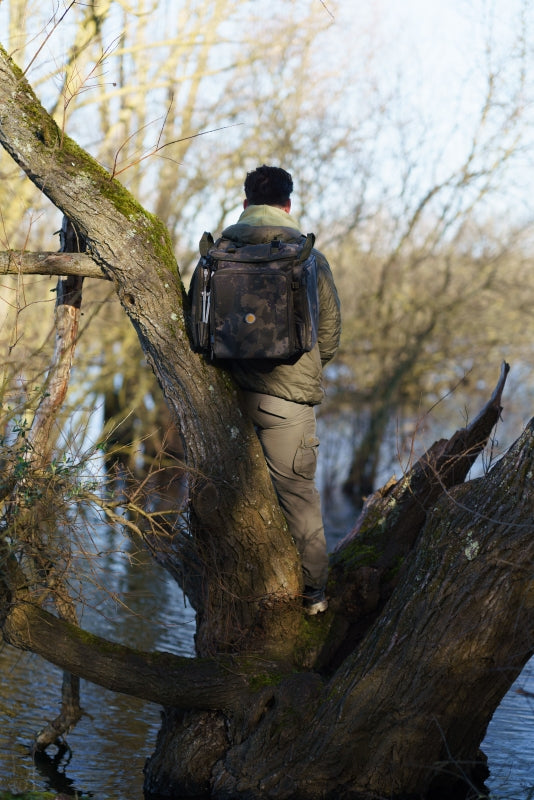 SOLAR TACKLE - Worldwide 30L Rucksack