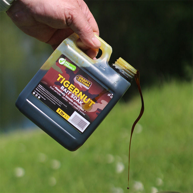 Load image into Gallery viewer, Crafty Catcher Tigernut Bait Soak 1L
