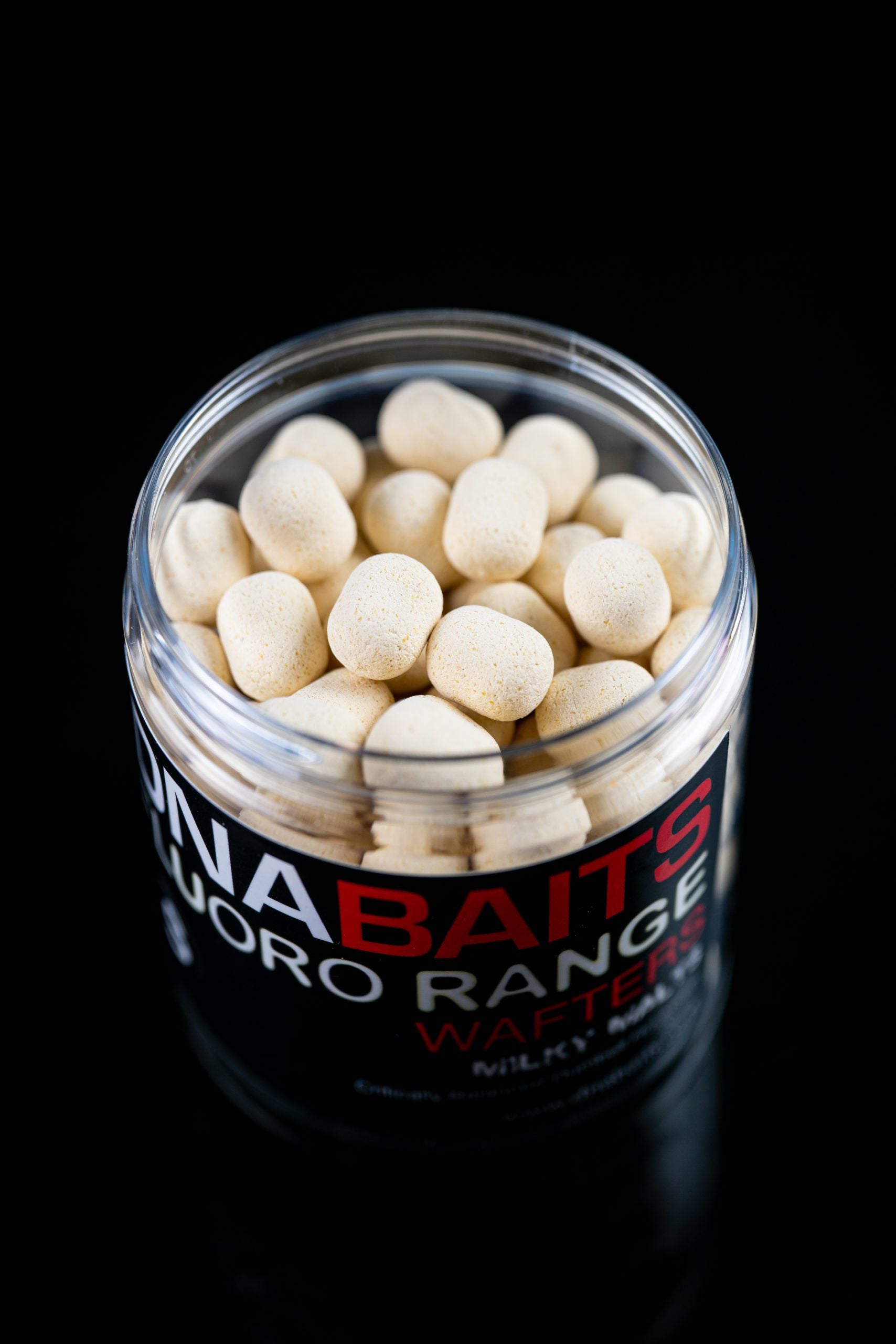 DNA BAITS - Milky Malt Dumbell Wafters Small