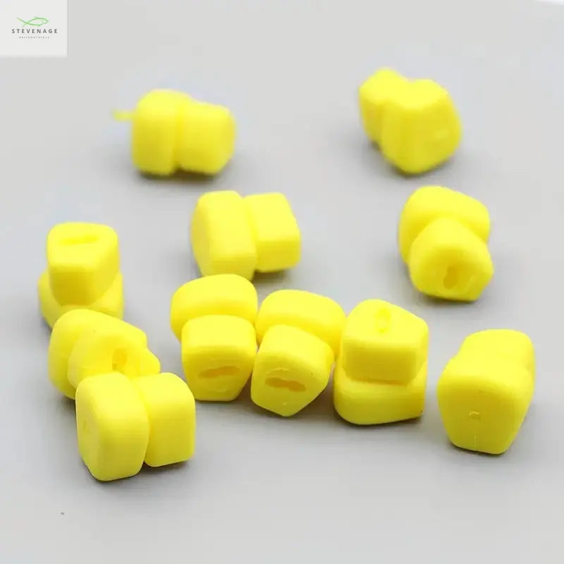Load image into Gallery viewer, Double Corn 15pcs Premium Carp Fishing Bait - Durable Double Corn Kernel, Sinking Method Feeder for Balanced Rigs &amp; Enhanced Catch Stevenage Bait and Tackle Ltd
