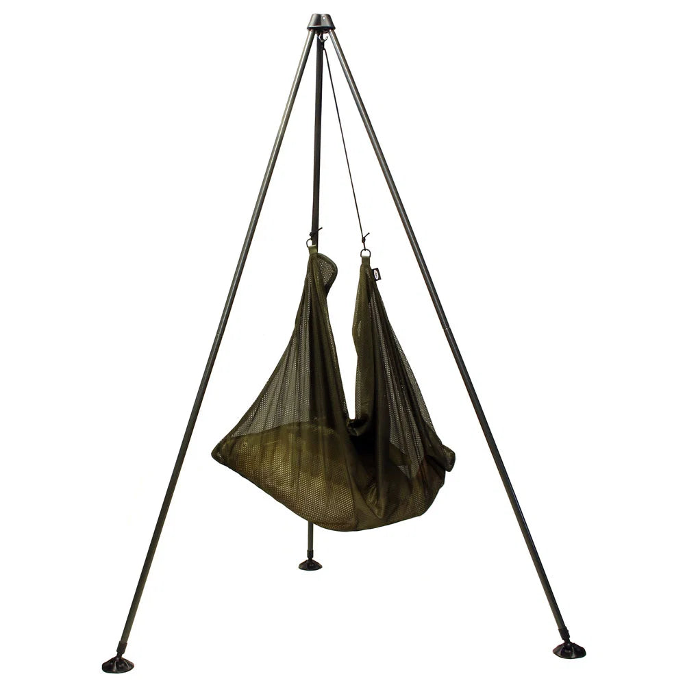 NGT Weighing Tripod - Steel Construction with Mud Feet and Case