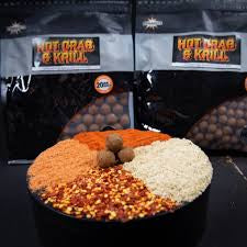 Load image into Gallery viewer, DYNAMITE HOT CRAB &amp; KRILL BOILIES 1KG 15MM
