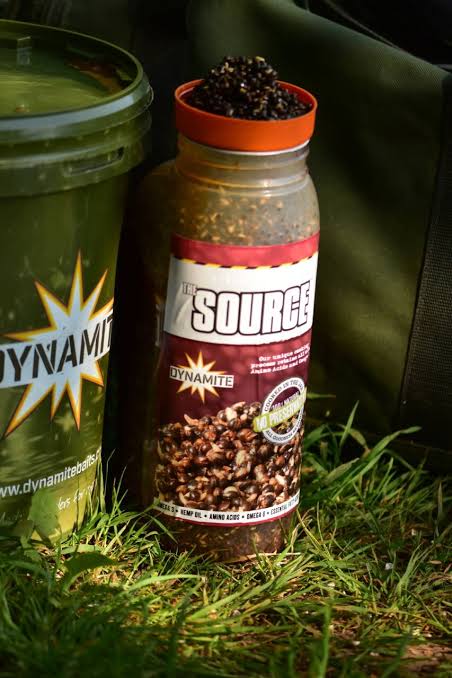 Load image into Gallery viewer, Dynamite Baits Source Hemp
