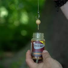 Load image into Gallery viewer, Dynamite Monster Tiger Nut Hookbait Dip
