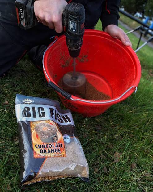 Load image into Gallery viewer, Dynamite Big Fish Chocolate Orange Groundbait 1.8kg Match Fishing Carp Bream F1
