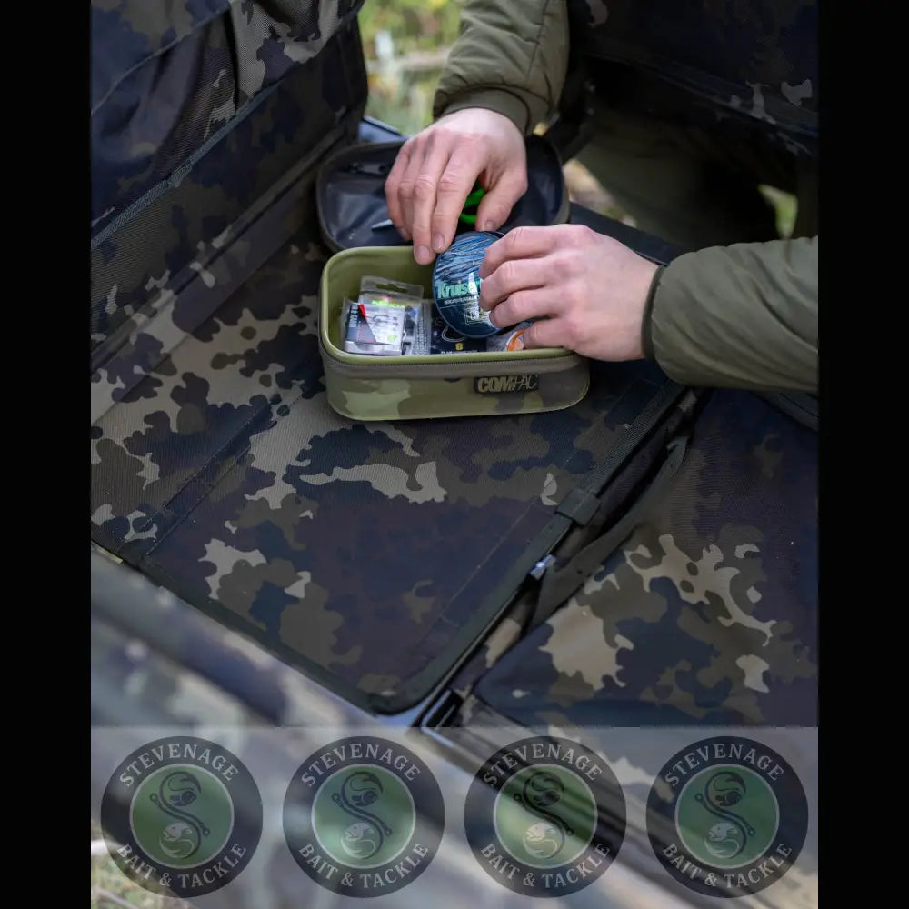 Carp Porter - Small Base Board Dark Kamo - Carp Porter