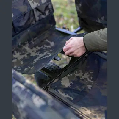 Carp Porter - Small Base Board Dark Kamo - Carp Porter