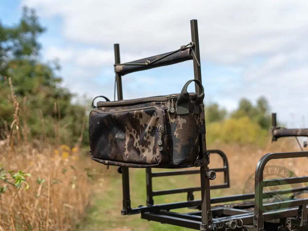 Carp Porter - Small Front Barrow Bag Dark Kamo - Carp Porter