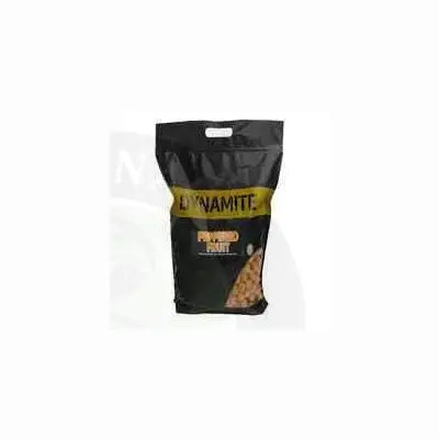 Black bag of dynamite baits peppered granules with yellow label showing natural fruit flavours and peppeerd fruit-boilies 15mm