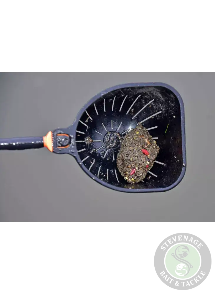 Dynamite Baits -SILVER X ROACH - SUPER BLACK DYNAMITE BAITS