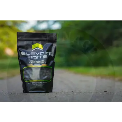 Elevate Baits Garlic Infusion Boilies 15mm 1kg Elevate Baits