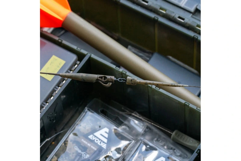 Load image into Gallery viewer, Evolve Tackle Flexi QC Weight Clips
