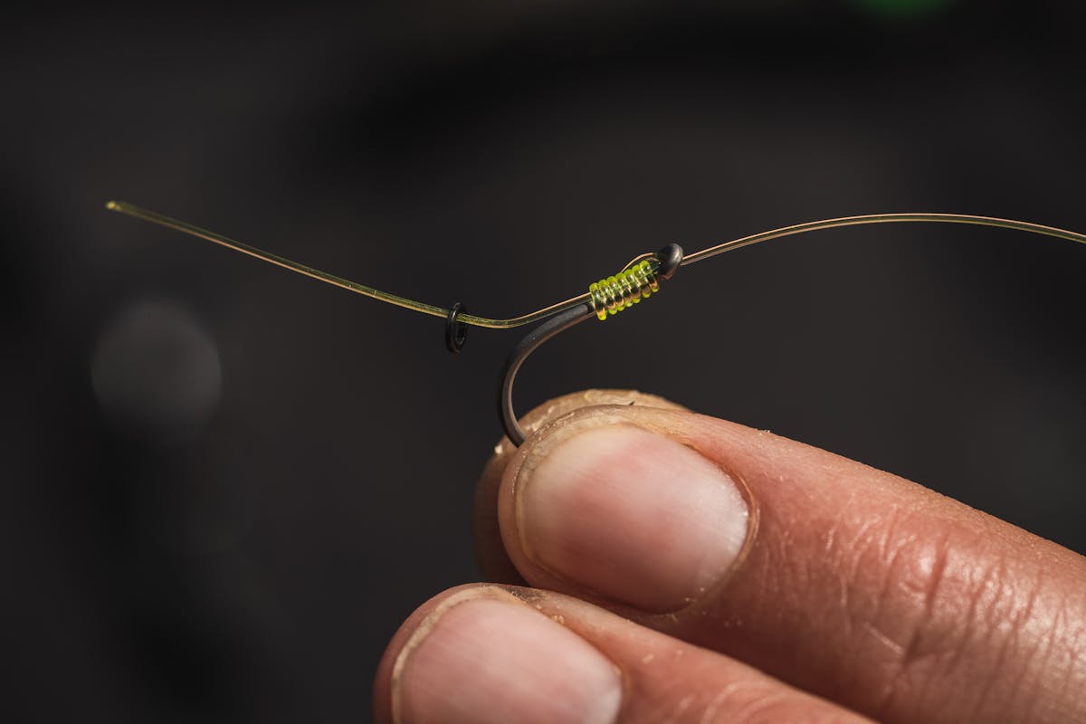 How To Tie The Hinge Stiff Rig