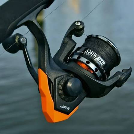 Okuma Jaw Spinning Reel