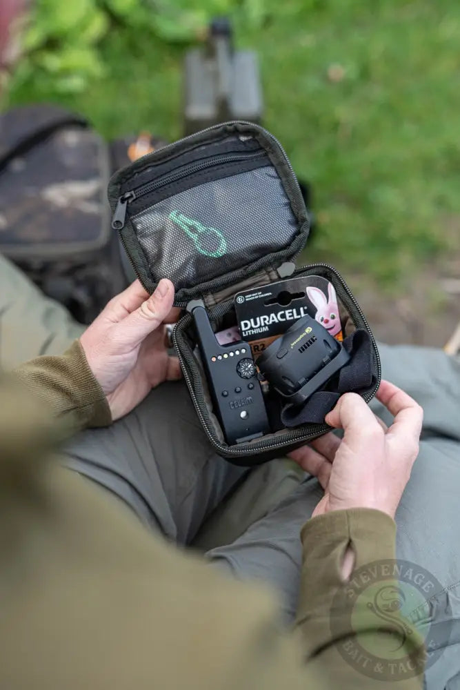 Korda - Compac 125 Tackle Pouch | Dark Kamo - KORDA