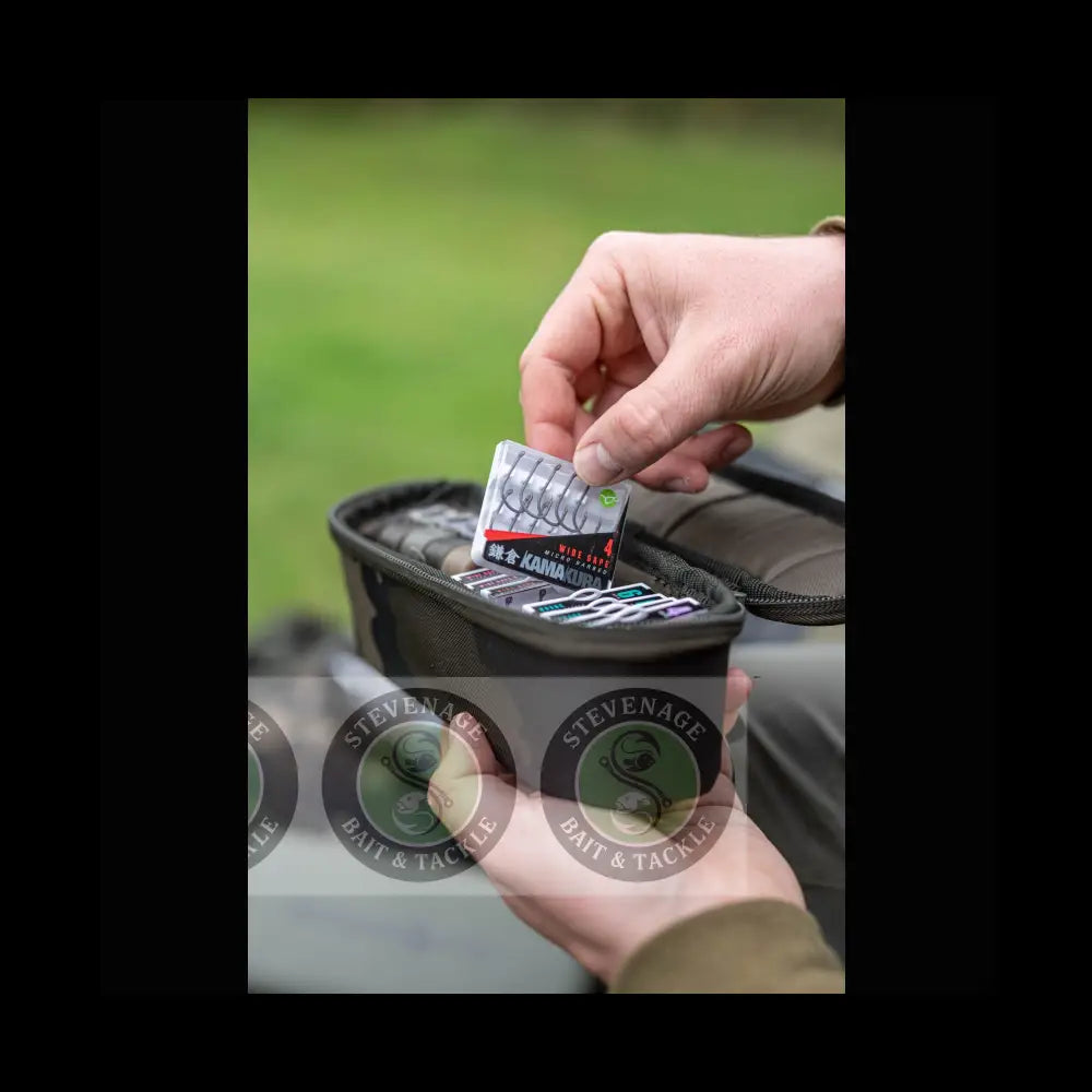 Korda - Compac 55 Tackle Pouch | Dark Kamo - KORDA