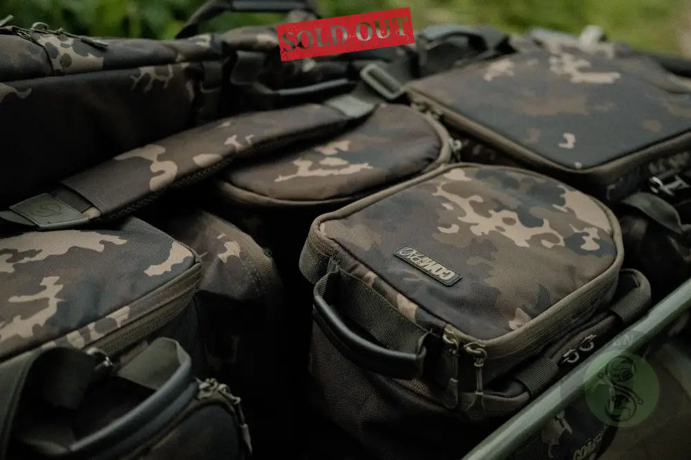 Korda - Compac Bankstick Bag Dark Kamo KORDA