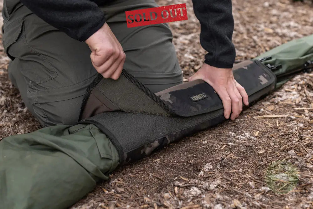 KORDA - Compac Brolly Wrap Dark Kamo 010 Compac