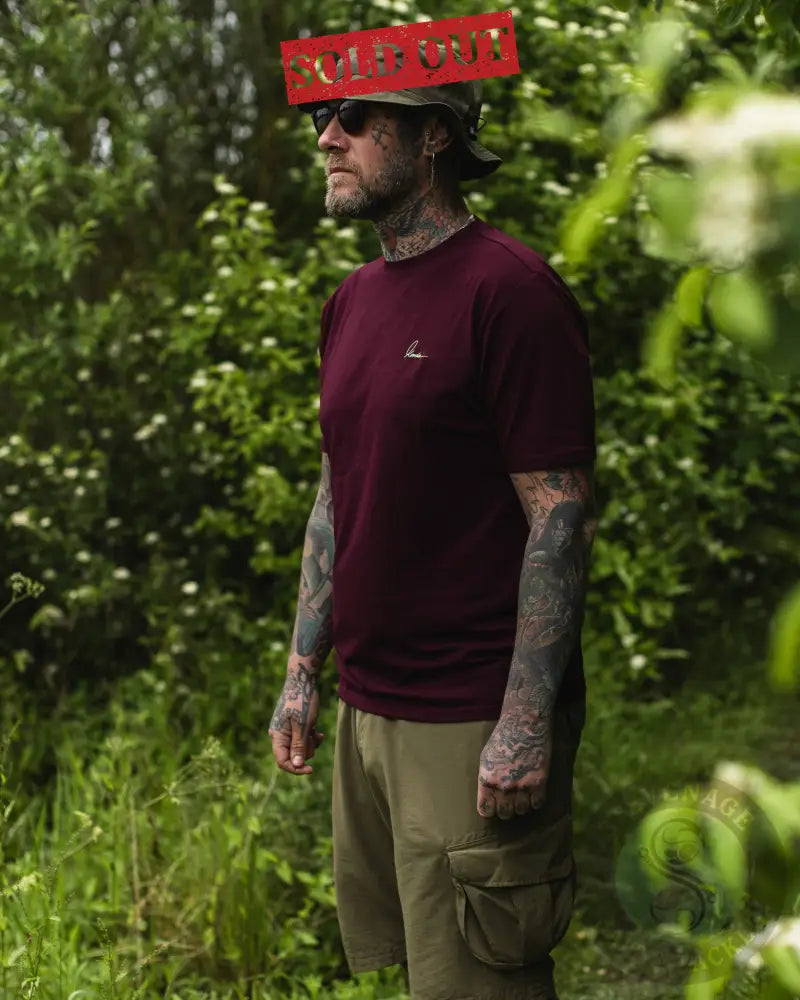 Minimal Tee | Black S 100 Clothing & Merch