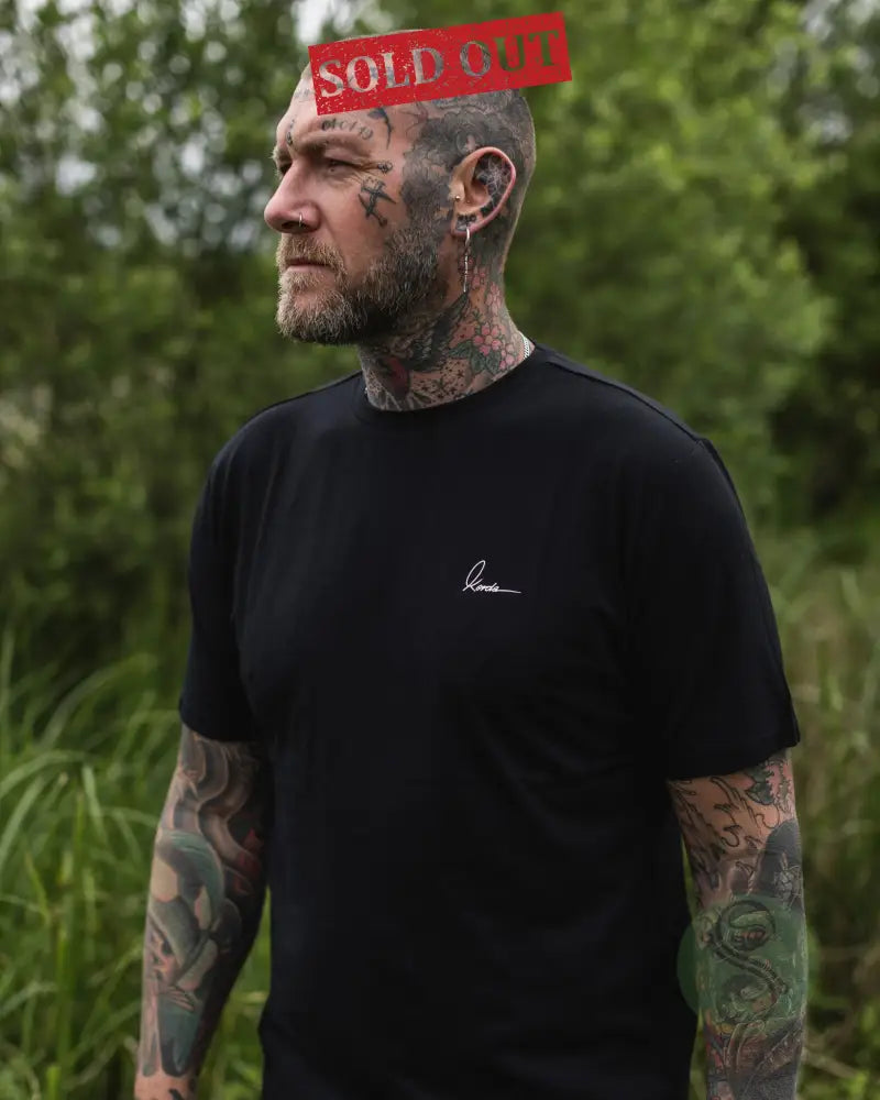 Minimal Tee | Black S 100 Clothing & Merch
