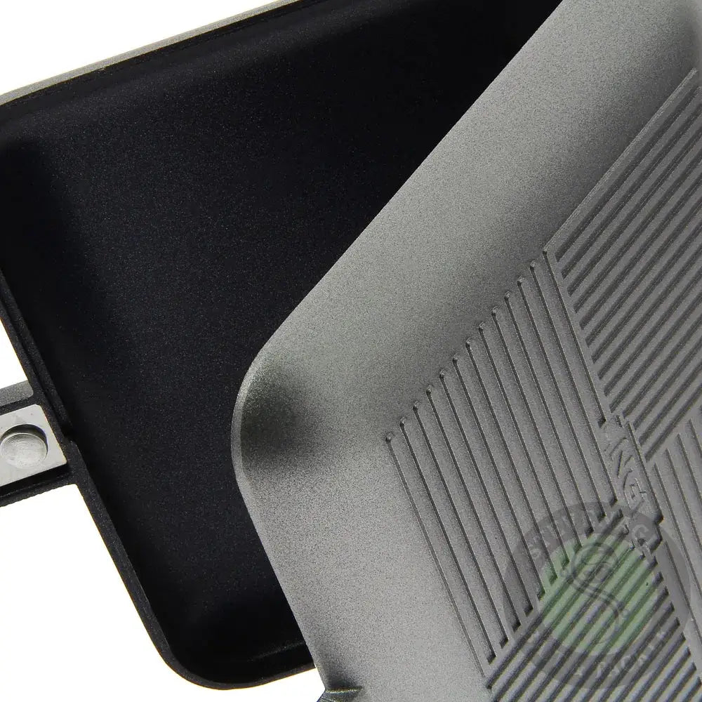 NGT Bankside Sandwich Toaster - Gun Metal (Small) NGT