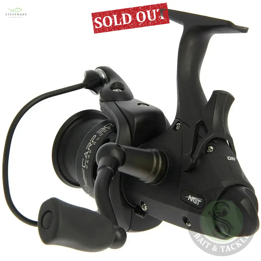 NGT Dynamic 30 - 10BB Carp Runner Reel with Spare Spool NGT