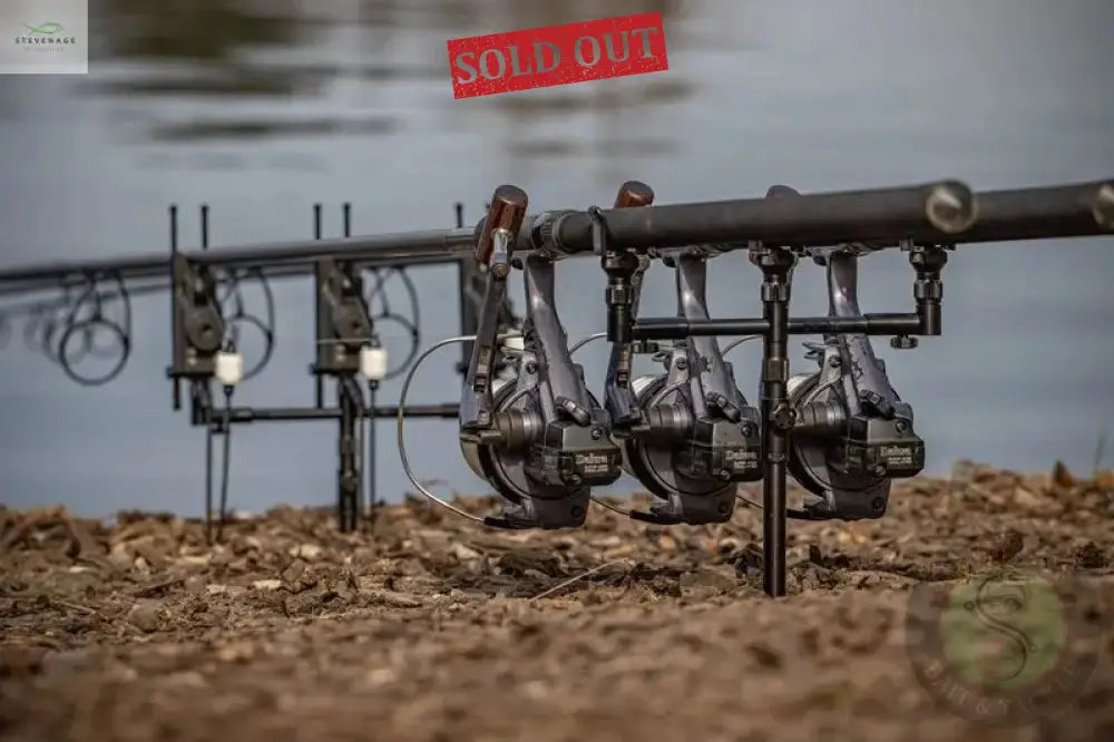 SOLAR TACKLE BLACK-LITE PRO-LOC 2 ROD ADJUSTABLE BACK BUZZER BAR (PRO-LOC THUMB SCREWS) SOLAR TACKLE
