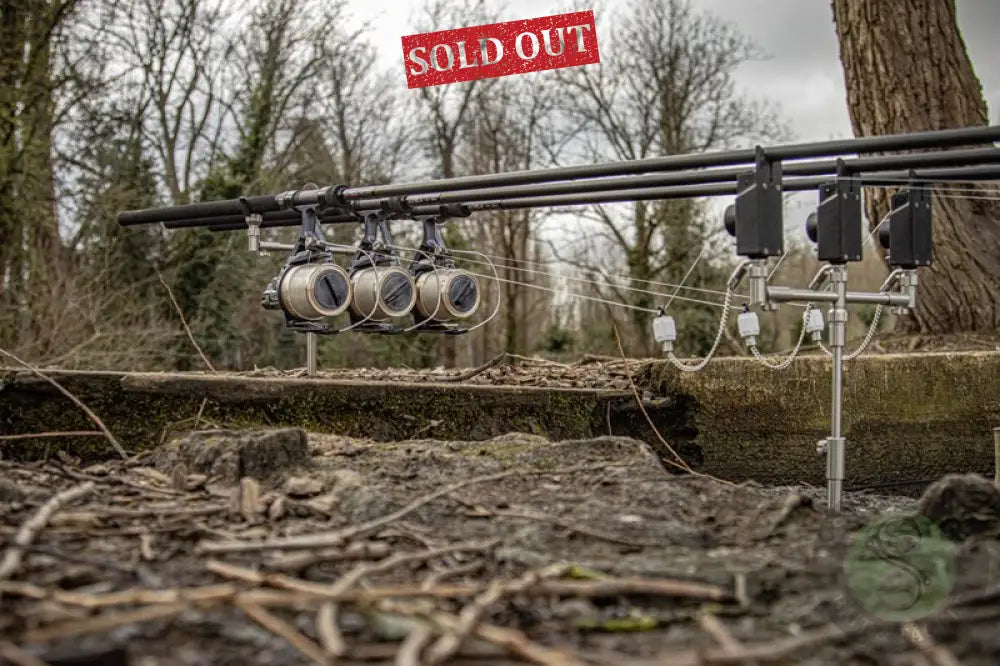 SOLAR TACKLE P1 PRO-LOC 3 ROD MEDIUM BUZZER BAR (WITH PRO-LOC THUMB SCREWS) SOLAR TACKLE