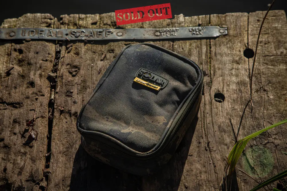 SOLAR TACKLE UNDERCOVER CAMO ACCESSORY POUCH - SMALL SOLAR TACKLE