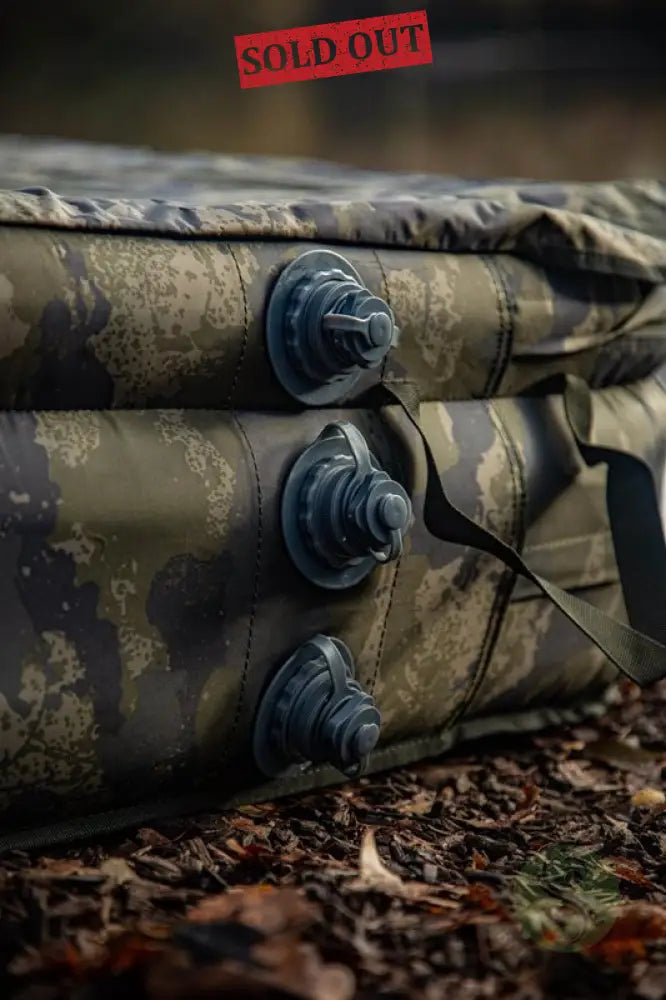 SOLAR TACKLE UNDERCOVER CAMO INFLATABLE UNHOOKING MAT SOLAR TACKLE