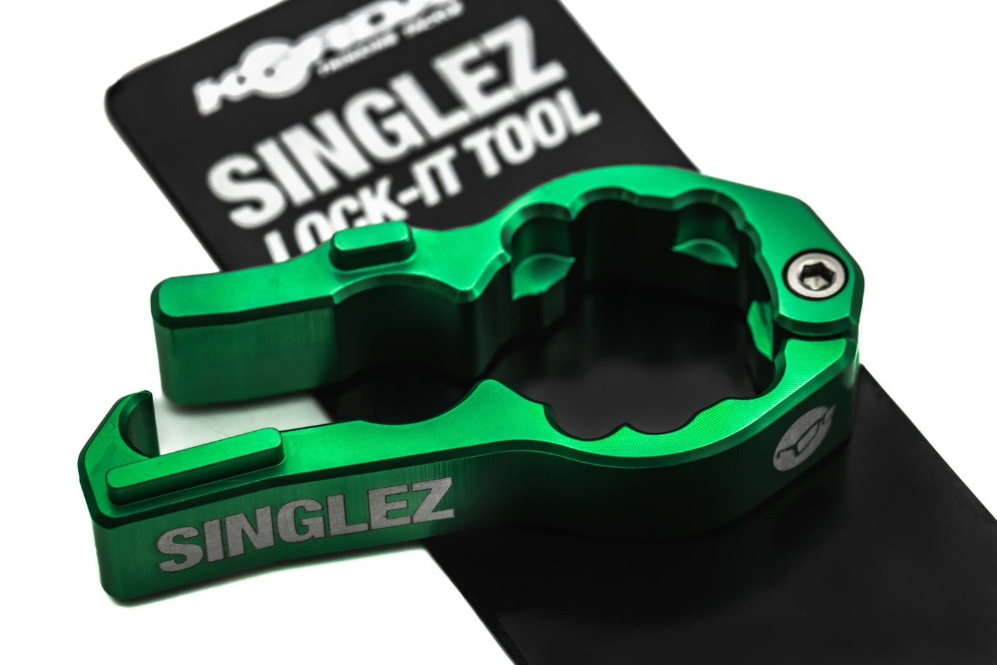 Singlez Lock It Tool